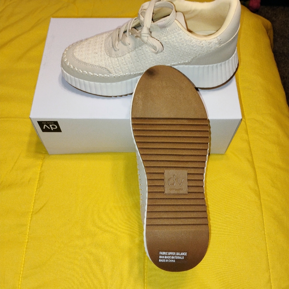 NWT WOMEN'S SIZE US 8 1/2 FAY NATURAL DOLCE VITA PLATFORMS FALL MATERNITY COMFY